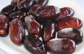 تصویر 3 از خرید خرما مضافتی کارتونی + قیمت فروش استثنایی